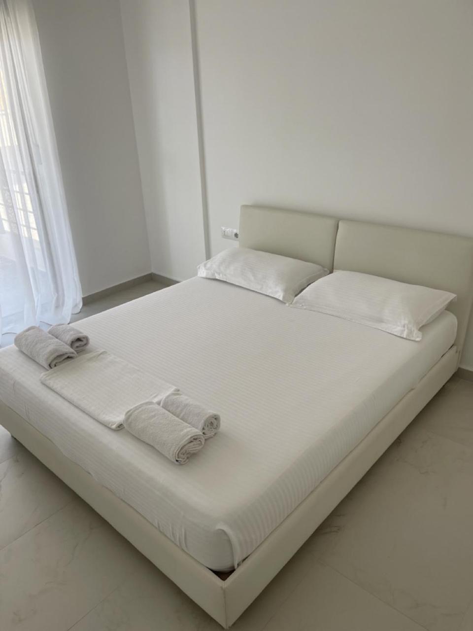 Apt Sarandë Exteriör bild